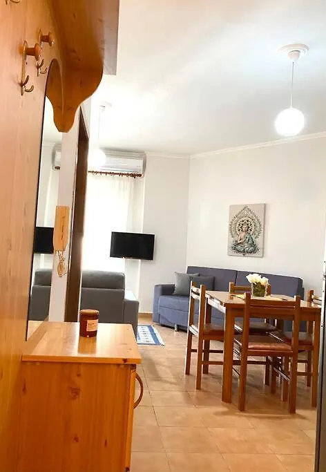 Lovely Beach Apartment 1+1 골렘 알바니아
