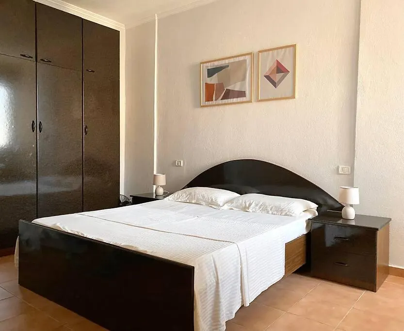 Lovely Beach Apartment 1+1 골렘