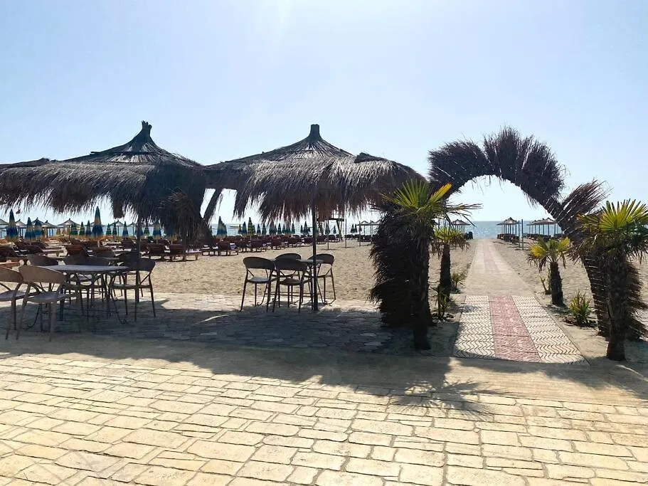 Lovely Beach Apartment 1+1 Golem  Albania
